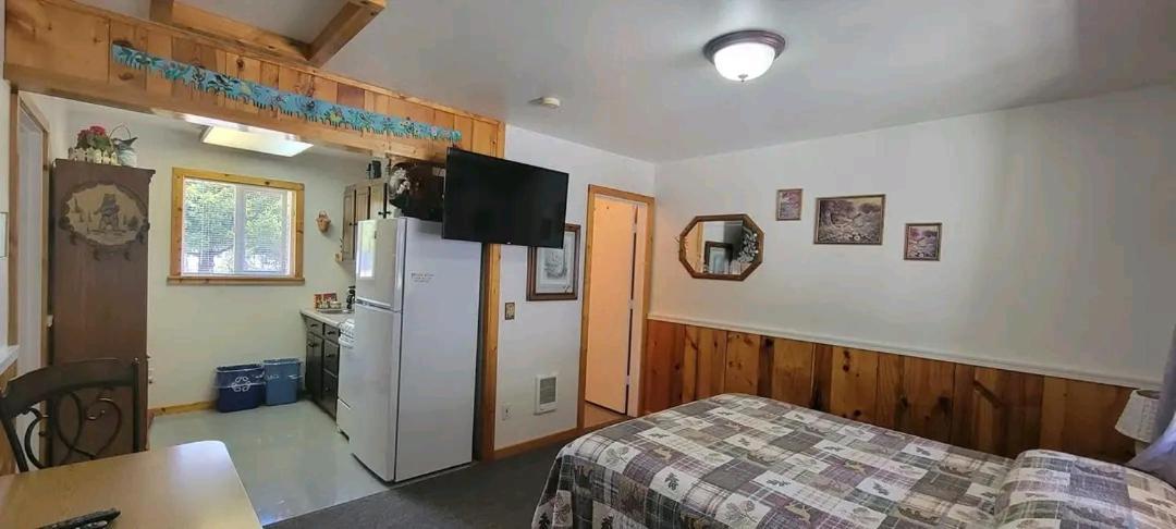 The Bunkhouse Motel Nehalem Экстерьер фото